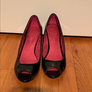 Black Peeptoe Chinese Laundry Size 8.5 Heel